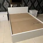 سرير و دواليب و مكتب