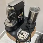 مكيف و عربية اطفال وكراسي اطفال ومكتب