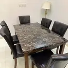 طاولة طعام رخام