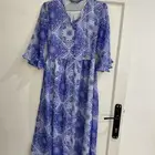 ملابس بناتي