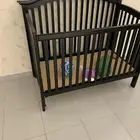 سرير اطفال للبيع مستعجل