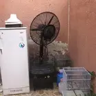 ثلاجه ومروحه تبريد بالمويه وقفوص طيور للبييع