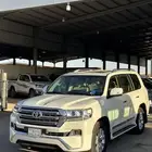 تويوتا جي اكس آر 2017