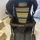 عربة أطفال لطفلين