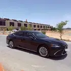 لكزس ES350 2025 DD سعودي فل كامل بحالة الوكالة