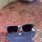 نظارة تومي هيلفيغر