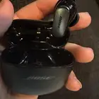 سماعة بوز bose للبيع مع البوكس ) حبه ضايعه .