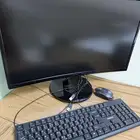 شاشة كمبيوتر وكيبورد وماوس للبيع