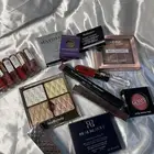 مكياج وعطورات