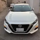 نيسان التيما