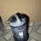 مكنسة كهربائية