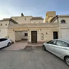 فيلا درج داخلي مستقله للايجار بحي اشبيليا السعر 80الف