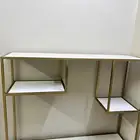 طاولة مدخل