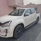 ايسوزو ديماكس GT2020فل كامل على الشرط مالك اول