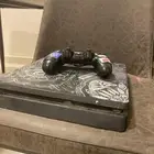 سوني 4 للبيع .
