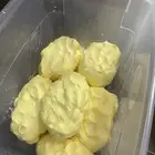 حياكم جميع يا أهل نجران يوجد عندنا لبن حوامض وسمن