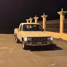 هايلوكس 81