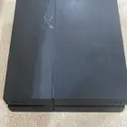 سوني 4شرط النظافه والتشغيل معه كامل ملحقاته ويدين واحد اصلي