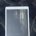ايباد للبيع الشاشه مكسوره