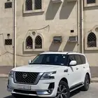 نيسان باترول تيتانيوم ( 8 سلندر ) 2023 فل كامل