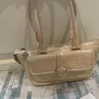 شنطة فخمه ماركة برايتون اصليه