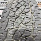 285 70 17كفرات حجري BFGoodrich USA شبة جديد 22 سلفرادو وسيرا