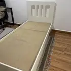سراير للبيع