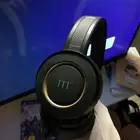 سوني فور مع شاشة 32 بوصة ويدتين