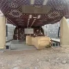 طربال شاص. وادراج. نظيف للبيع. فيه قطع بسيط في الطربال