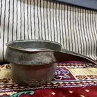 مثعوبيه نحاس وتراثيه فيه قص خفيف فقط والباقي شرط