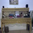 طاولة خدمة نظيفه