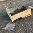صندوق هايلكس 1985