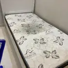 سرير نفر