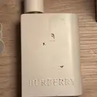 عطر بربري Her للبيع او البدل بالمناسب