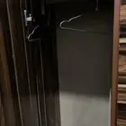 درج نفر ونص لون بني مخطط وجميل