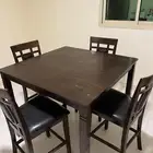 طاولة اشلي