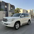 جيب تويوتا لاندكروزر ( VXR ) 2011 فل كامل ( 60 عام )