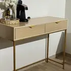 طاولة كوفي مكتبه
