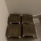طاولة كبيره و4 صغيره للبيع