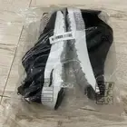 حذاء المقاس 43