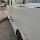 باص كوستر 2011 نظيف للبيع