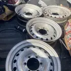 جنوط صيني اربع نظاف كل واحد معه بلف حديد