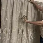 طاولات و ستاير