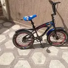 سياكل العدد ثلاثه مستعمل حجم 16كفرين واربع كفرات نضيفه