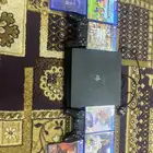 سوني4 مستعمل للبيع 700 ريال مع ست اسطوانات يد اثنين