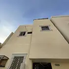 للإيجار بيت دورين بحي الهلال نظيف جدا