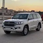 لاندكروزر 2019 GXR فل كامل ديزل V8