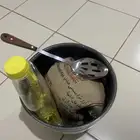السلام عليكم بيع قدر  زيت رز ملاس السبب كل واحد مع زوجته