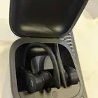 باور بيتس برو من دكتور دري اللاسلكيه (شريحه أبل H1) -