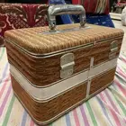 شنطة العروسه من النوادر قديمه تراثيه